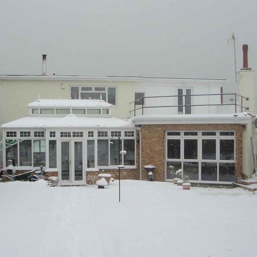 Cosy Cabin By The Seaside With Hot Tub Appartamento Birchington-on-Sea Esterno foto